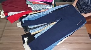 Лот 1915 Брюки женские Англия Крем 1200₽_кг 38 ед 12,5кг