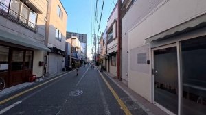 Япония от шумных улиц до спокойного городка 🌸 Прогулка по настоящей Японии 🚶♂️✨