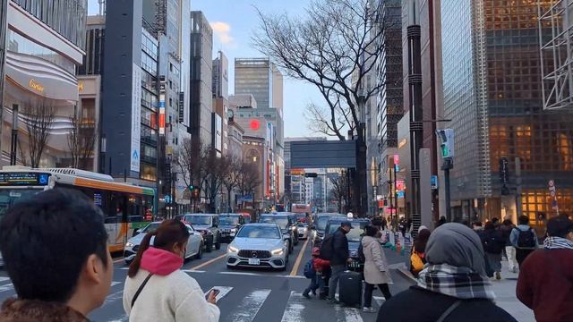 Прогулка от станции Токио до Гинзы 🚶♂️ Япония в деталях 🌸