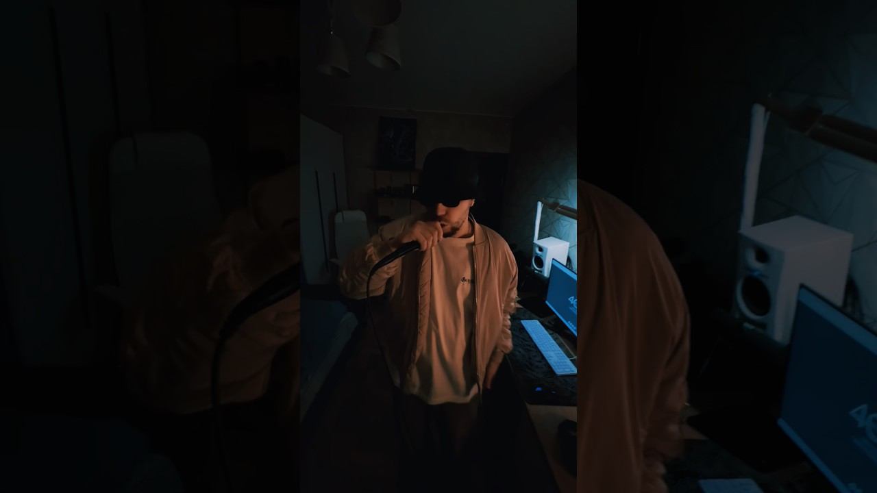 Альбом Hameleon 6 февраля Альбом Hameleon 6 февраля