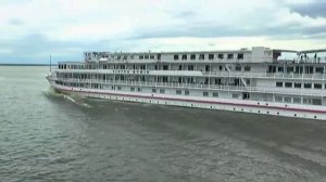 Валерий Плесеинов - Белый теплоход