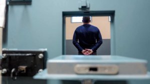 Подозреваемый в похищении школьника в Петербурге отказался давать показания