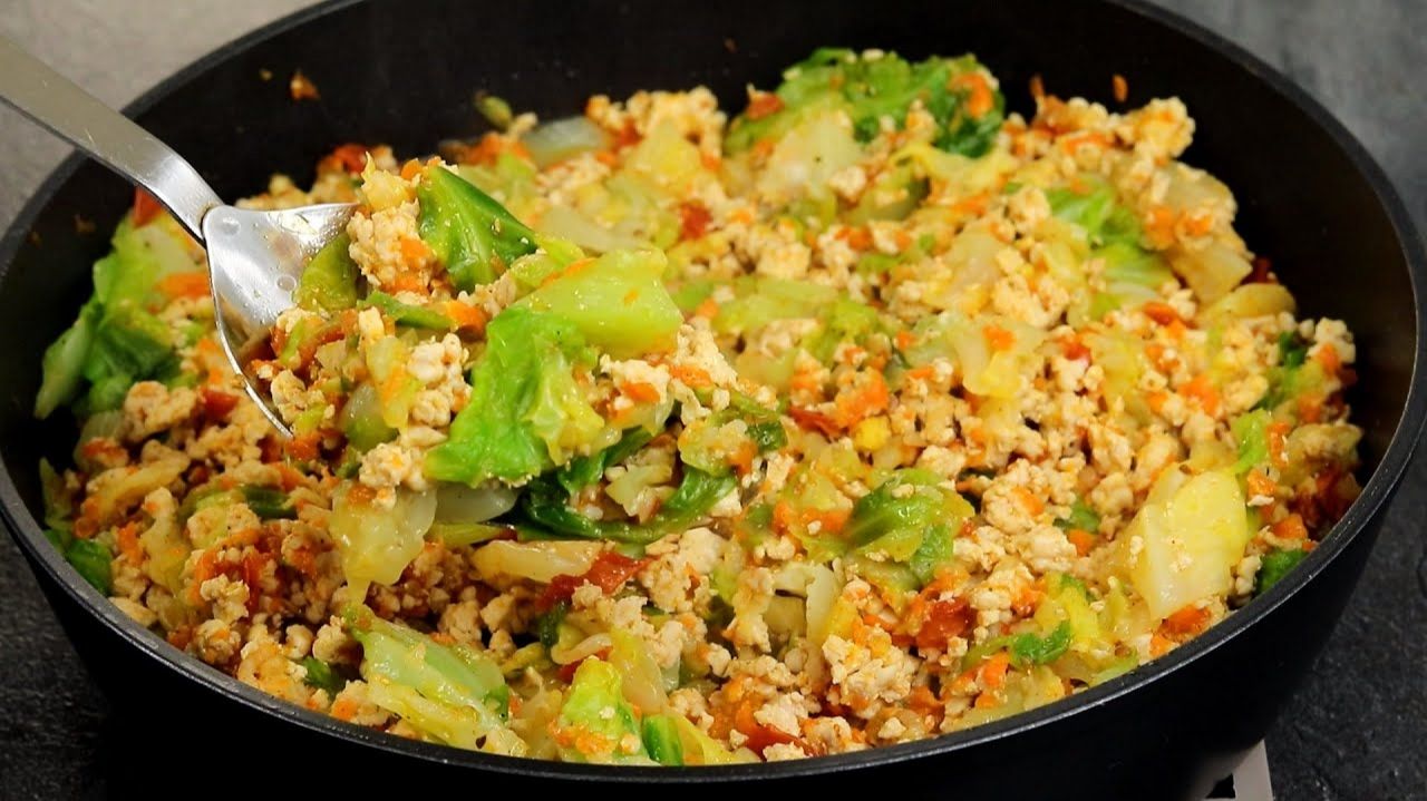 Вкуснее Голубцов! Беру КАПУСТУ и ФАРШ и готовлю к Ужину эту Вкуснятину. Намного Быстрее и Проще! смотреть онлайн