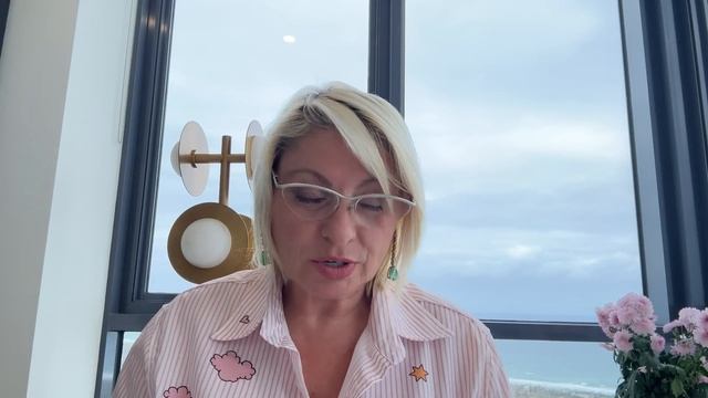 ВОДОЛЕЙ - ТАРО ПРОГНОЗ НА ФЕВРАЛЬ 2026 года от ANGELA PEARL смотреть онлайн