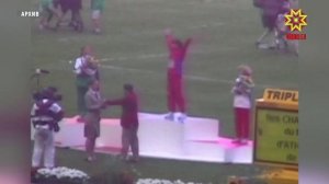 Глава Чувашии поздравил Олимпийскую Чемпионку по спортивной ходьбе Елену Николаеву с 60-летием