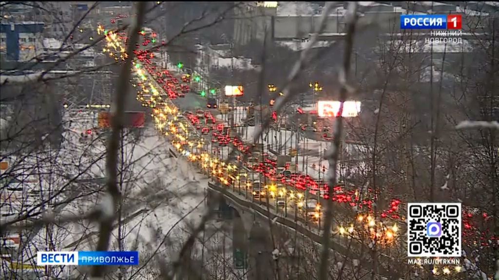 Как изменились схемы движения транспорта на подъезде к Мызинскому мосту? смотреть онлайн