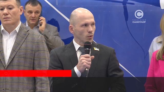 В Нижневартовске прошло региональное первенство по самбо смотреть онлайн