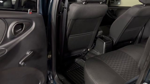 Lada Niva Travel 31037 смотреть онлайн