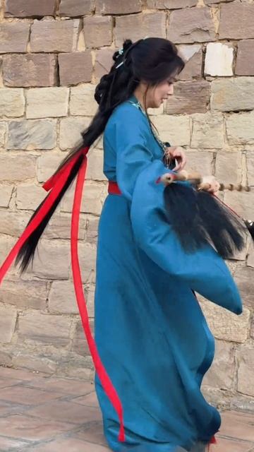 Лу Юйсяо Студия-#Лу Юйсяо Еще один забавный момент@卢昱晓 #ДоуДоу хорошая жизнь