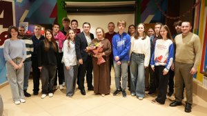 Пушкинский молодёжный актив встретился с директором Образовательного комплекса №8 Ириной Богачёвой