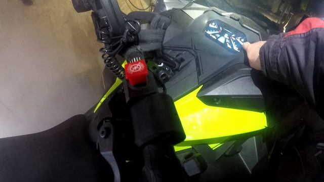 Шармакс 1000 заводим после ночной стоянки смотреть онлайн