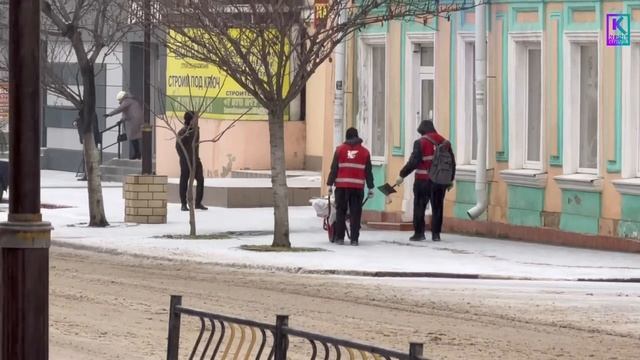 Ледяной дождь в Керчи: городские службы работают без перерыва смотреть онлайн