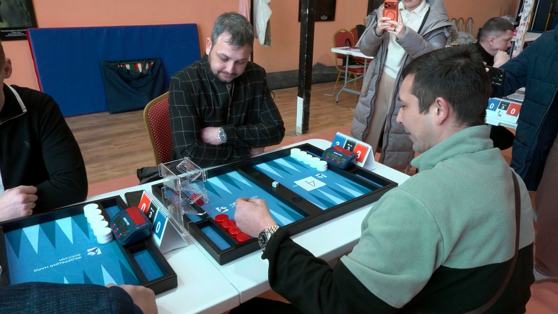 Ветераны боевых действий приняли участие в турнире по нардам смотреть онлайн