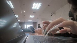 2025-11-28 05.09.33-Video-别咬人（梭子蟹期末截肢版）-你问我长指甲怎么打字，白爪梭子蟹...甲 #抽象#大学生哪有不疯的 #钢琴