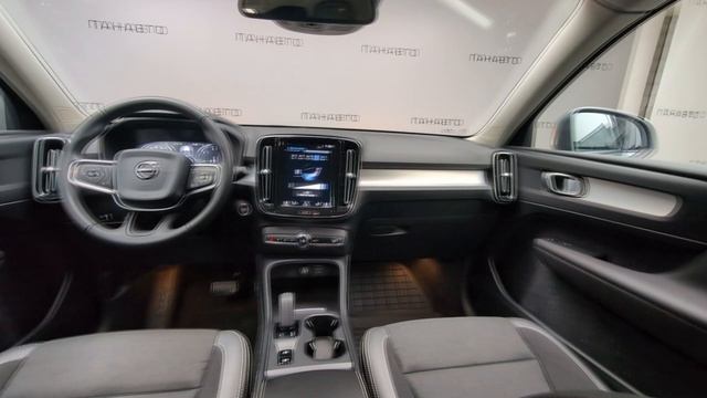 Volvo XC 40 2.0d AT (150 л.с.) 4WD смотреть онлайн