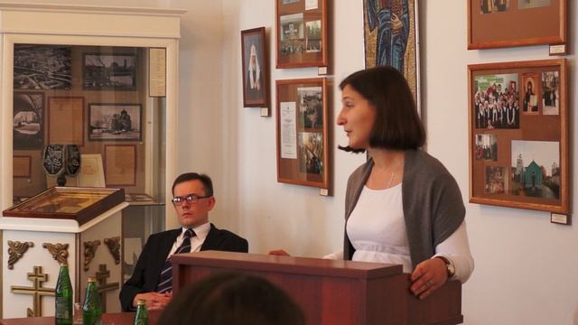 Выступление сотрудника Краеведческого музея Анны Шатеевой.