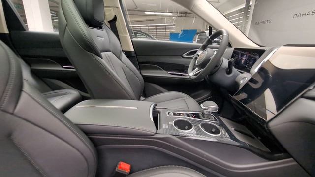 HONGQI HS3 Comfort смотреть онлайн