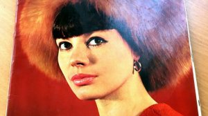 Журналы мод и красавицы