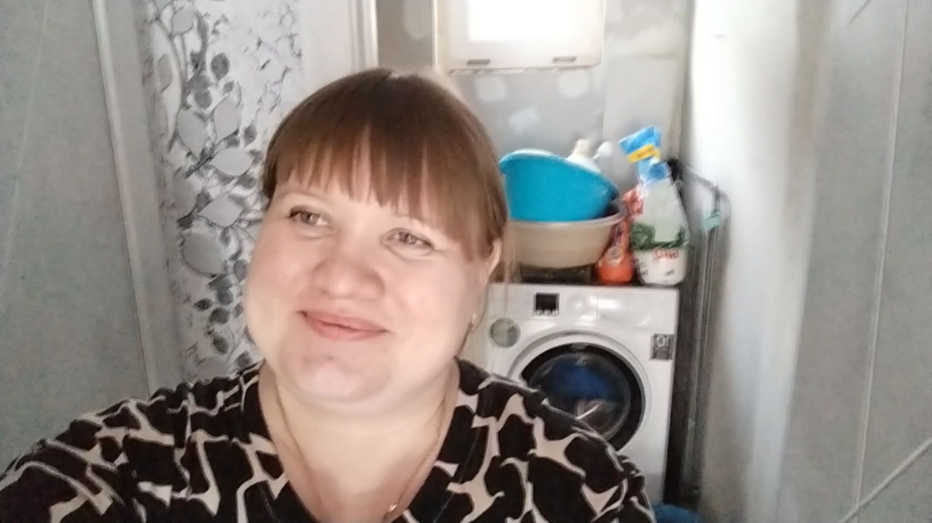 ПРОСТАЯ ЖИЗНЬ 45 //У МЕНЯ ВЫХОДНОЙ ДЕНЬ// НАДО МНОГОЕ УСПЕТЬ// ПРИБРАЛА ВАННУЮ КОМНАТУ // смотреть онлайн