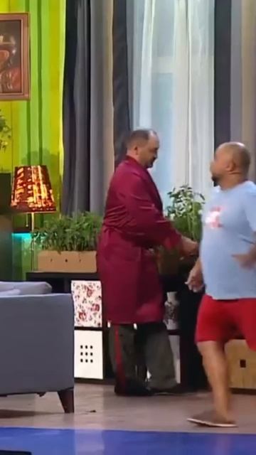 Есть коньячек!  #2026 #shorts #СемейныеБудни #ВреднаяТёща #СемейныеОтношения #СемейнаяКомедия