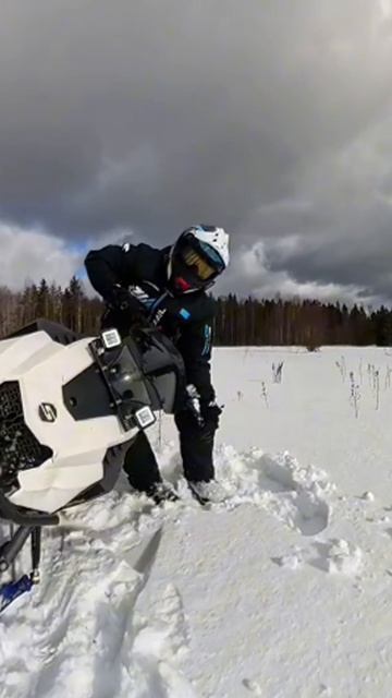 Снегоход который можно поднять руками?  Снегоход Сталкер