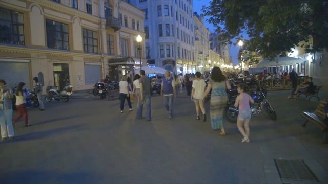 Огни Москвы_ музыка и исполнение Олег Сапегин, слова Татьяна Зуева