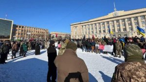 В Черкассах солдаты ВСУ вышли на митинг в поддержку убившего четырех полицейских