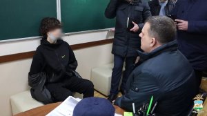 «Хотел припугнуть»: в МВД показали кадры допроса подростка, устроившего нападение в гимназии в Уфе