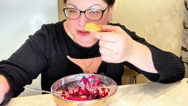 Цены на ГОВЯДИНУ-ПОРАЖАЮТ🤦да и выбора НЕТ/ Так есть ХОЧЕТСЯ,что сразу перекушу/Ем под шубой и худею смотреть онлайн