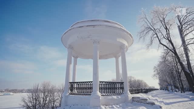 Яздесь. Музейная набережная смотреть онлайн