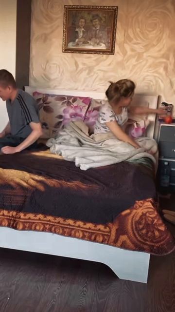 ПРИСНИЛСЯ КОШМАР! ИРИШКА ЧИКИ ПИКИ В ШОКЕ С БЕЗУМНОГО ПАШИ смотреть онлайн