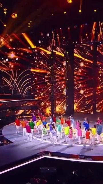 Уже завтра, 3 февраля, стартуют занятия в новой группе курса «Артист эстрады PRO» (дети 10–13 лет) смотреть онлайн