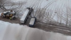 январская подборка "снежная свалка на Клайд-авеню"