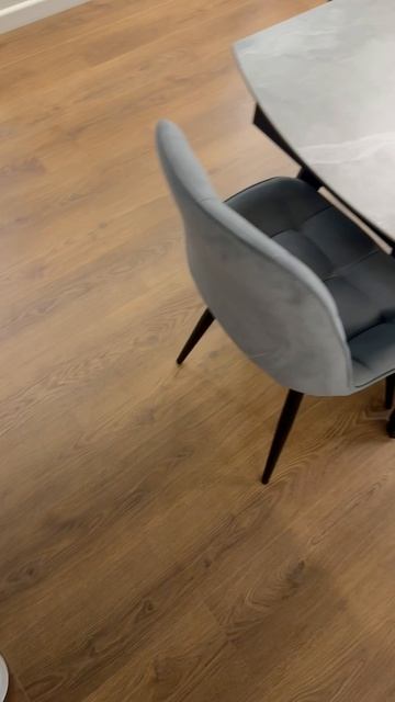 Выбрали Stone Floor, хотя планировали паркет. Мнение клиента