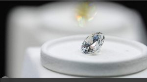 Экономист заявил о повышенной волатильности на рынке драгоценных металлов