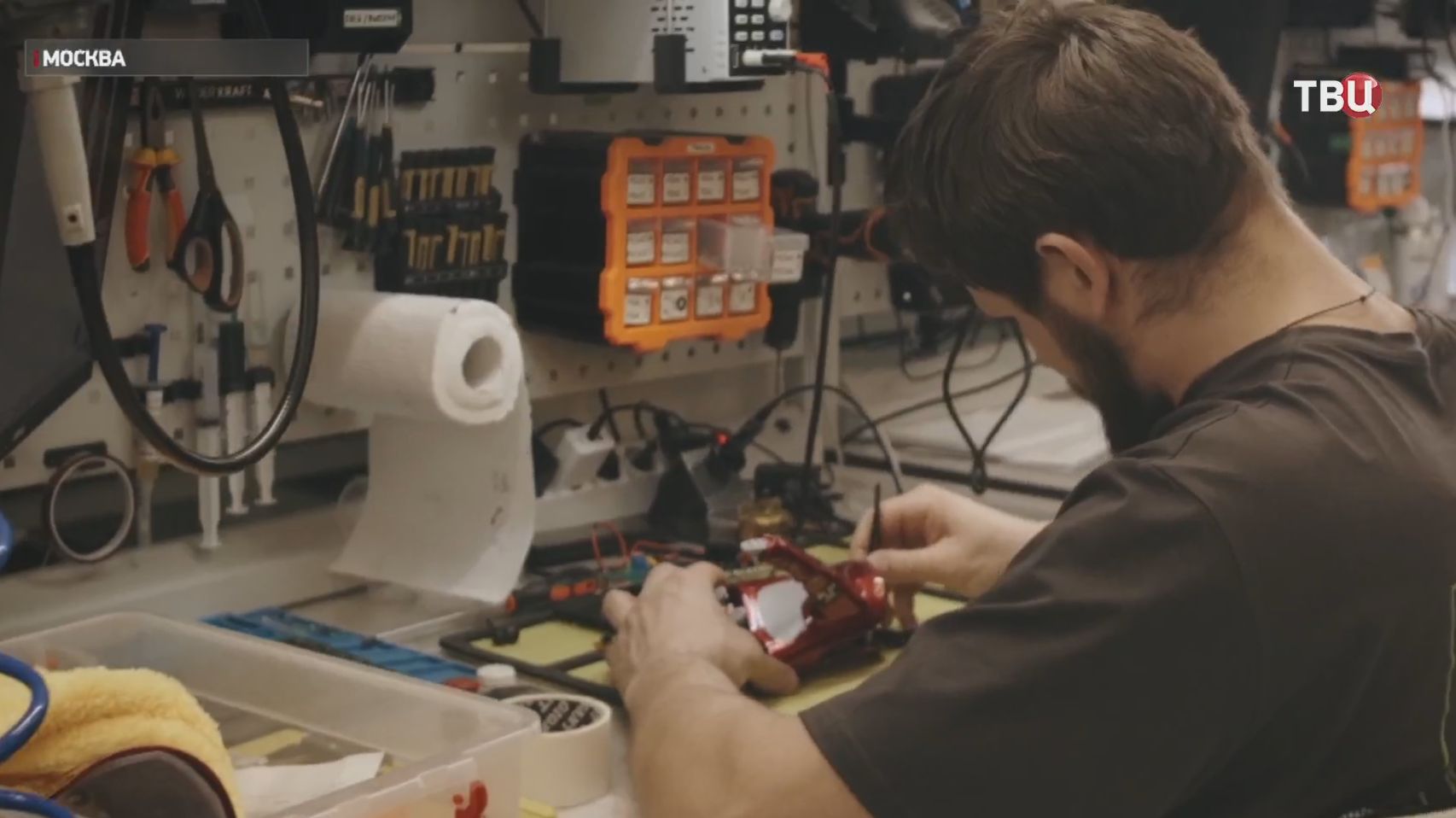 Собянин: 535 московских компаний участвует в проекте "Производительность труда" смотреть онлайн