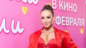 Филипп Киркоров, Дима Билан, Владимир Яглыч на премьере фильма «Равиоли Оли» с Ольгой Бузовой