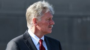 Песков: РФ отслеживает новости о закупках нефти Индией