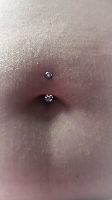 Пирсинг пупка