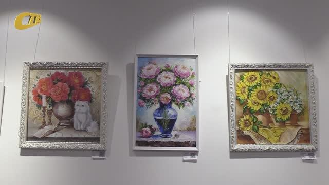 В ЖЕЛЕЗНОГОРСКОМ КРАЕВЕДЧЕСКОМ МУЗЕЕ ОТКРЫЛАСЬ ВЫСТАВКА КАРТИН ХУДОЖНИЦЫ СОФЬИ НОВИЦКОЙ смотреть онлайн