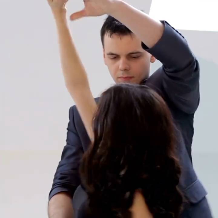 Тучи в голубом
исполняет Роза Ахунова