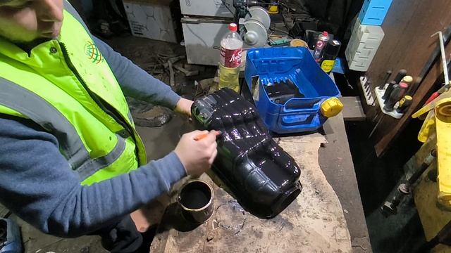 Япошка_часть № 3_Nissan CUBE AZ10 Покраска поддона и поперечины