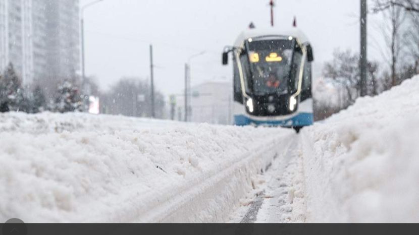 Синоптики спрогнозировали гололедицу до –15 градусов в Москве 3 февраля смотреть онлайн