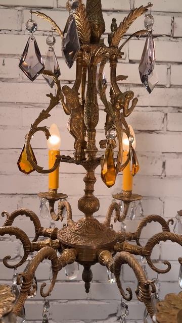 Старинная бронзовая восьмирожковая люстра 20370