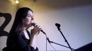 Вера Сухомлин - Расскажи мне