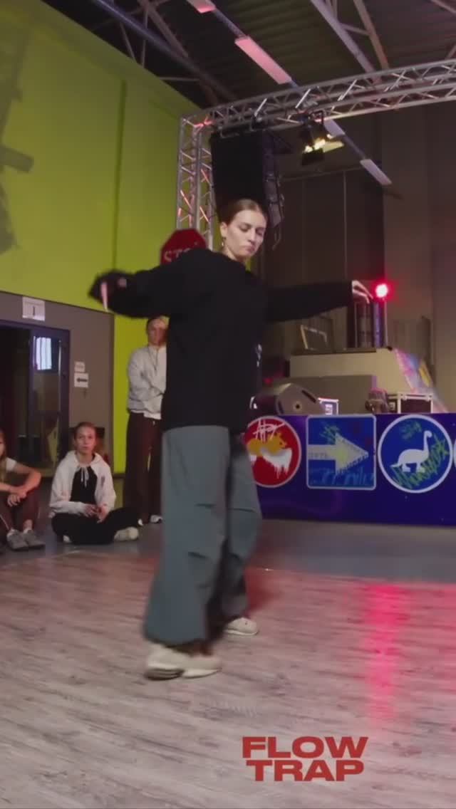 Хорео класс с Валерией Гейдаровой. Танцы для девушек, обучение с нуля. Школа танцев Dance Life смотреть онлайн