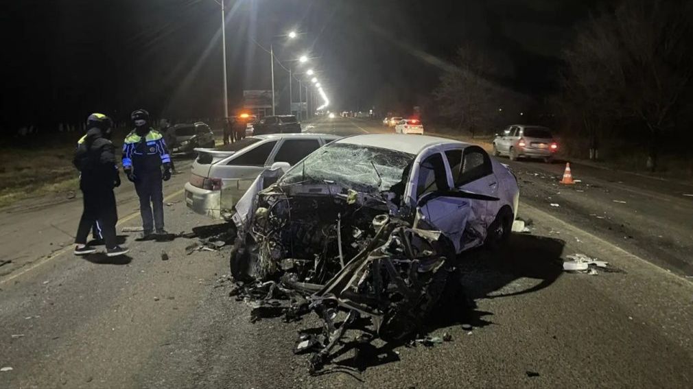 Аварии и ДТП на дорогах ТОРОПЫГИ за рулем смотреть онлайн