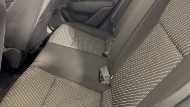 Kia Rio X-Line смотреть онлайн