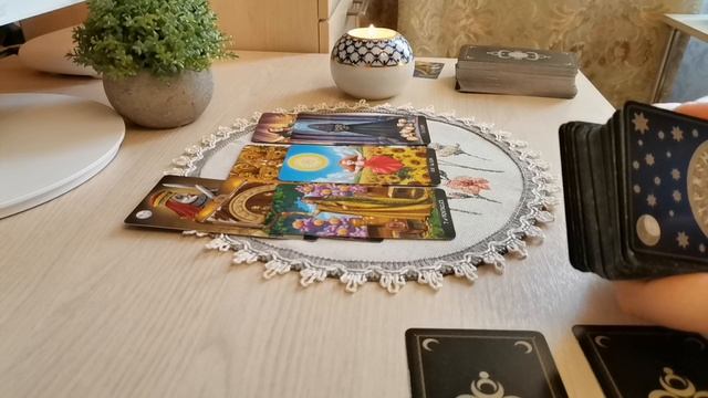 Его реакция на то что с вашей стороны нет инициативы. Онлайн гадание