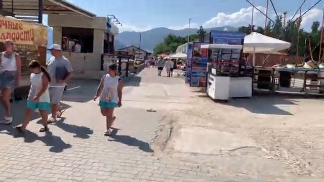 КРЫМ Показываю Судак и Набережная Что происходит Здесь Пляжи Кипарисовая аллея Вся правдивость